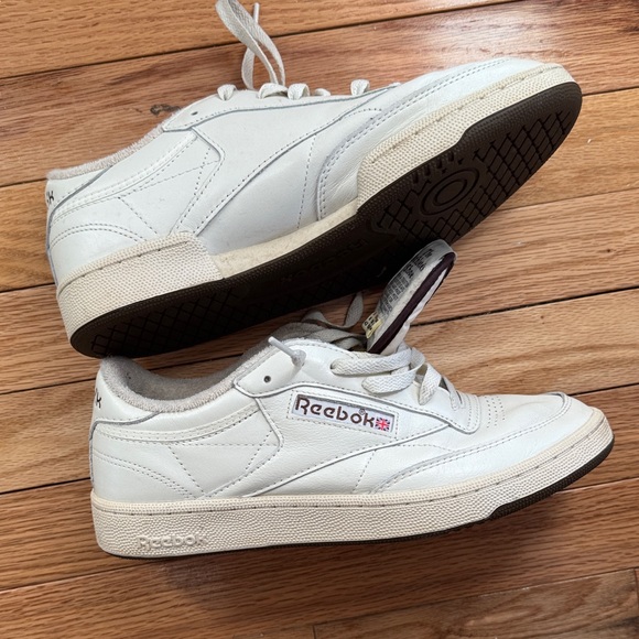 Reebok Cream Leather Sneakers - Picture 5 of 5